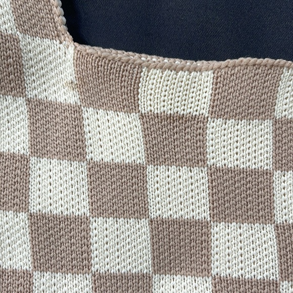 KOPARI Beauty Brand Shoulder Bag - Picture 4 of 8